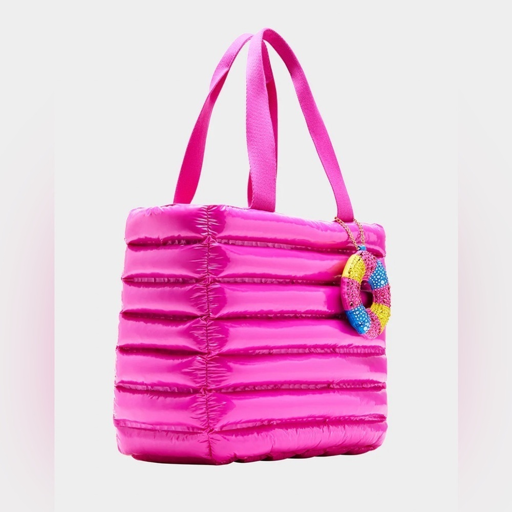 NWT Betsey Johnson THAR SHE BLOWS WET NYLON TOTE BAG. (Looks like a floaty) - Picture 4 of 10